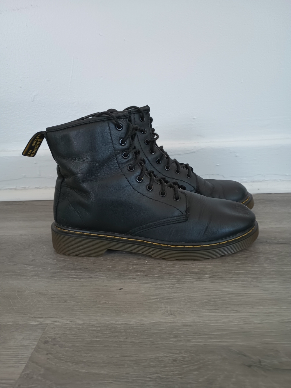 Dr. Martens boots for children in black leather, Size 5